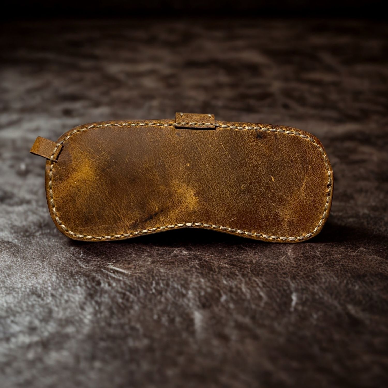 RusticCase – El Yapımı Hakiki Deri Gözlük Kılıfı - Görsel 10