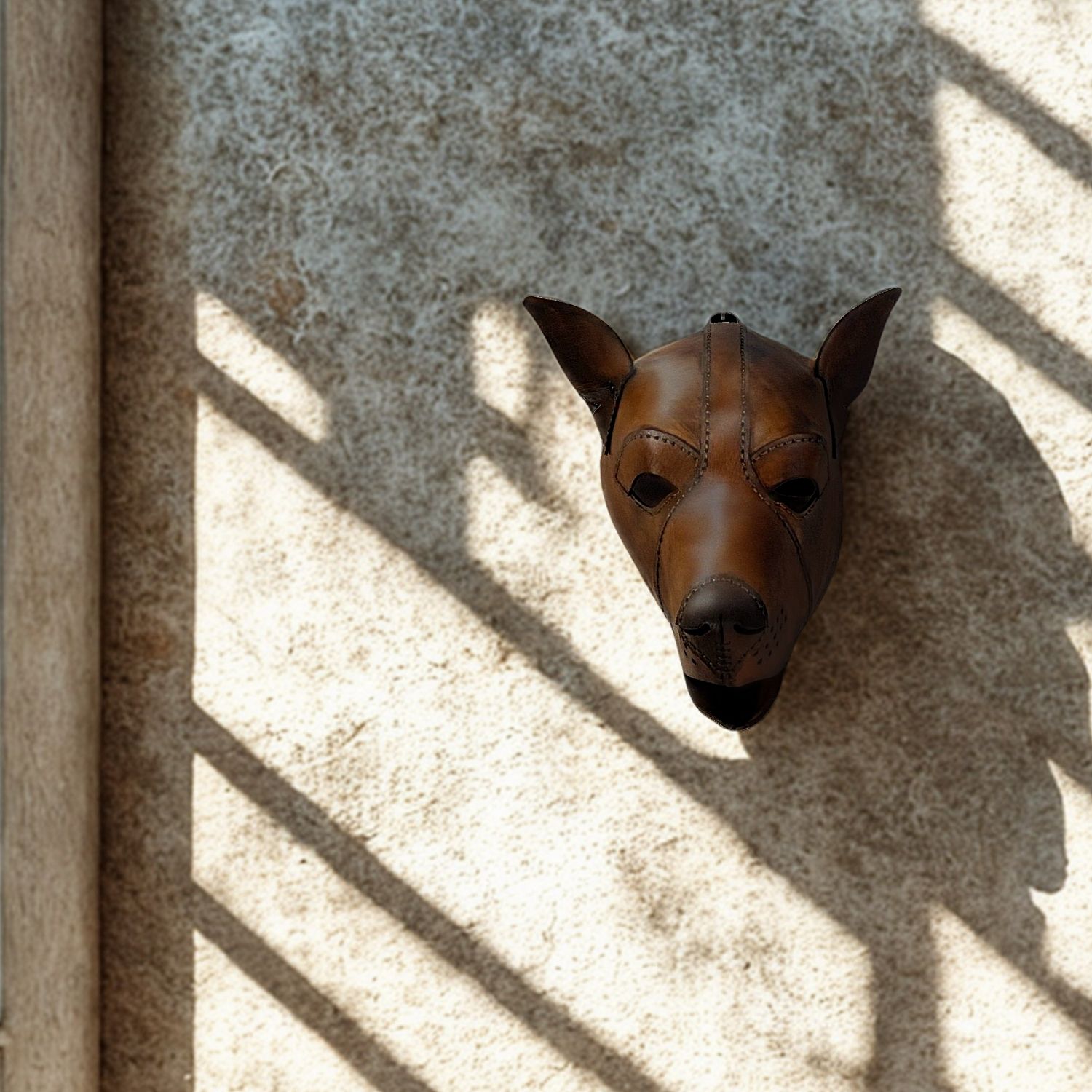 El Yapımı Deri Çoban Köpeği Maskesi – Doberman Esintili - Görsel 2